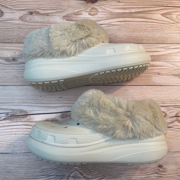 Crocs Furever Crush - Picture 10 of 16